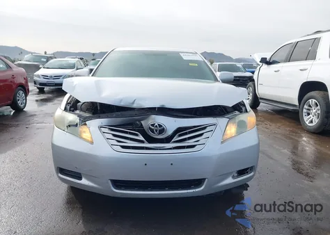 2009 Toyota Camry Le z USA, uszkodzony, nr VIN 4T4BE46K99R090640